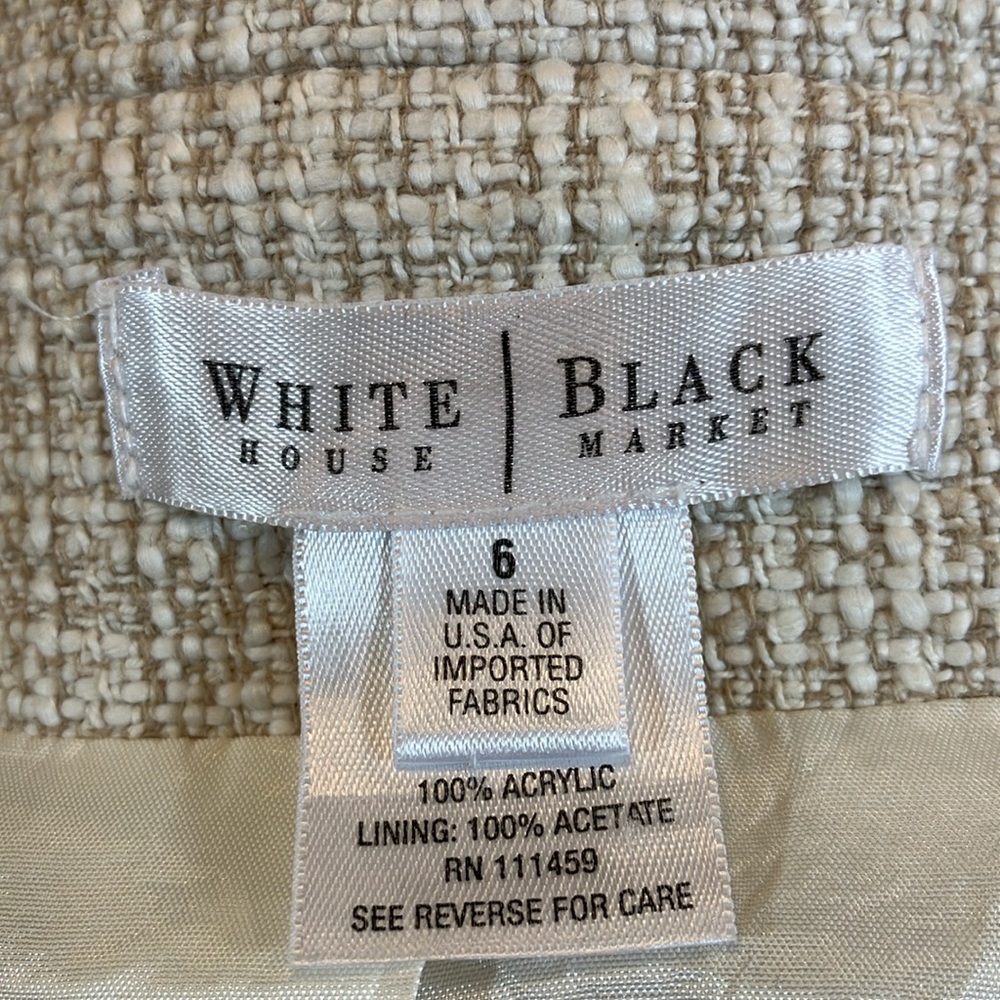 White House Black Market Cream Blazer - Picture 4 of 5